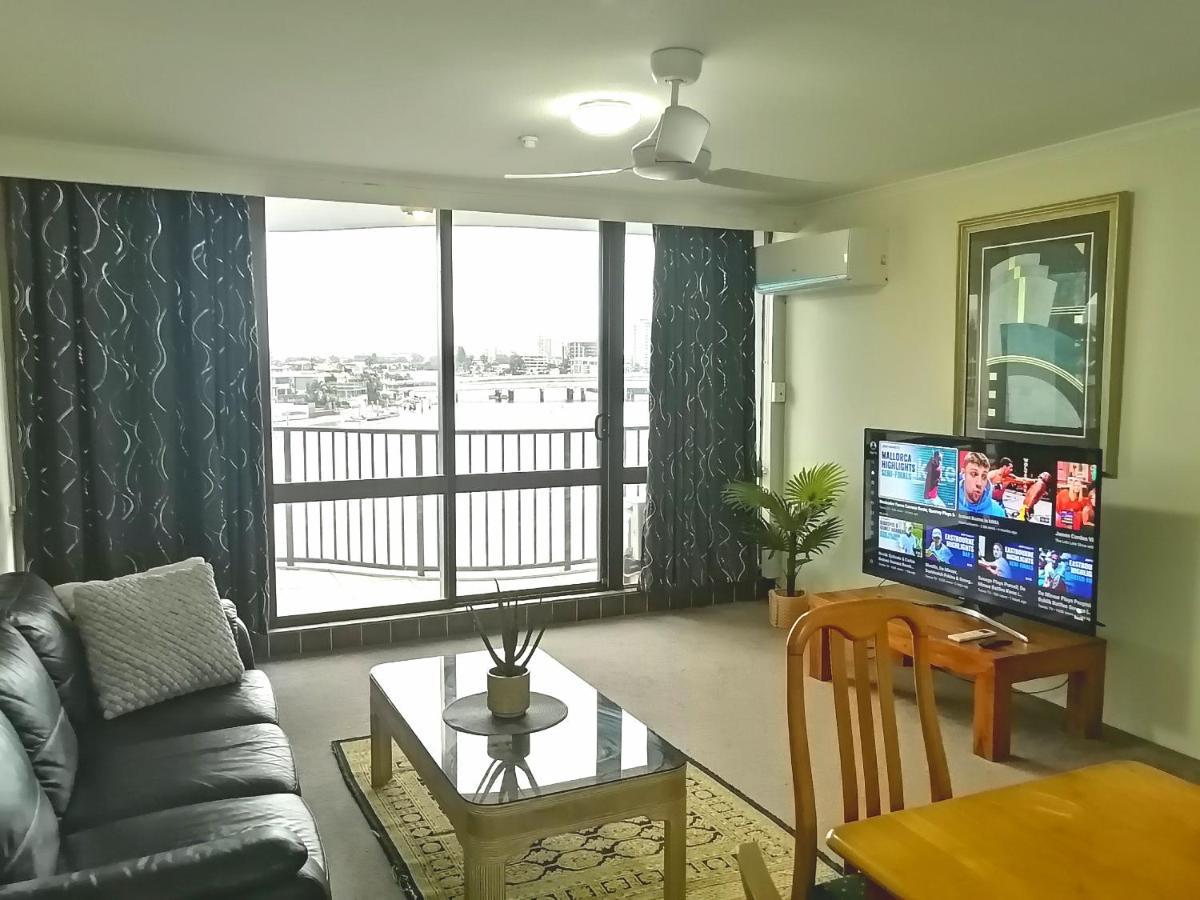 Silverton Apartment Resort Surfers Paradise Gold Coast Exterior photo