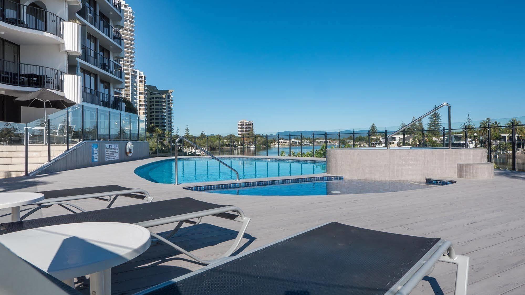 Silverton Apartment Resort Surfers Paradise Gold Coast Exterior photo