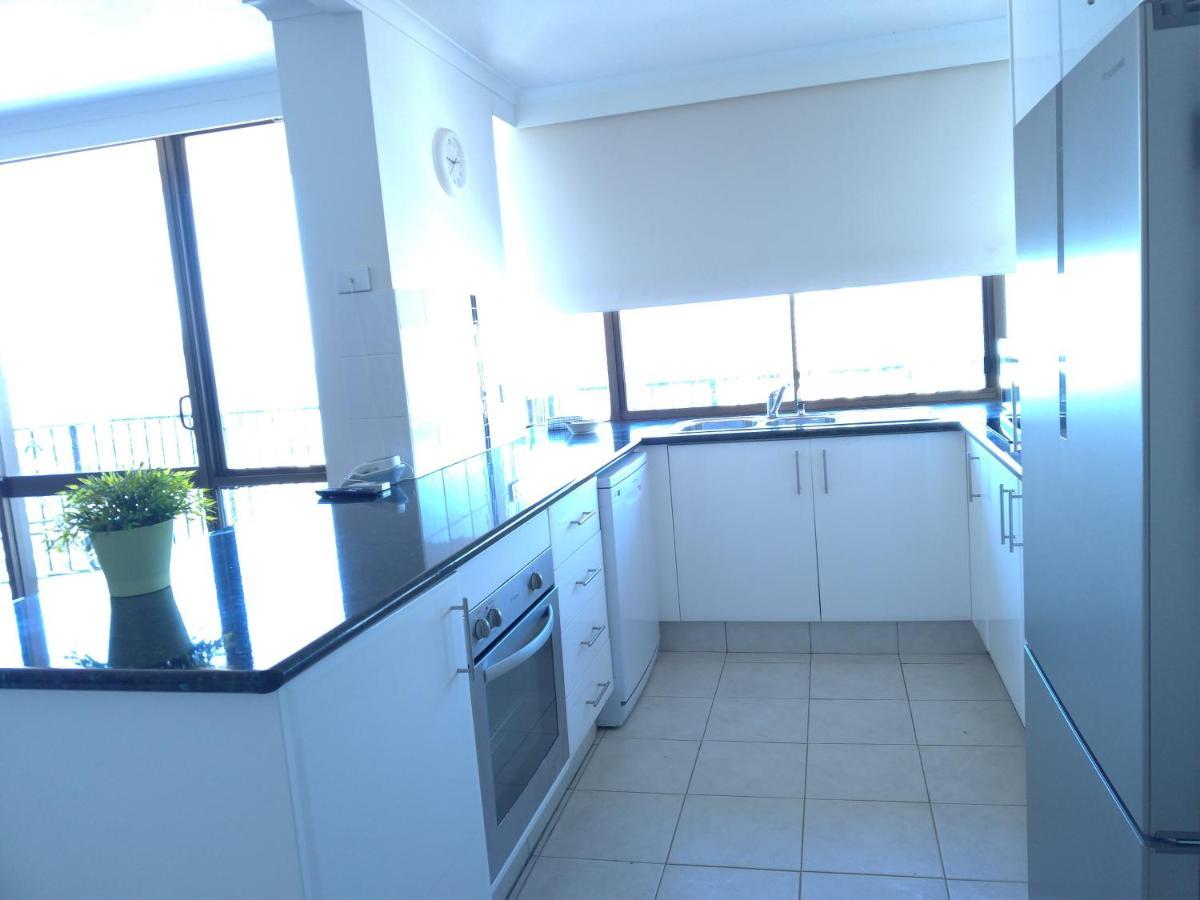 Silverton Apartment Resort Surfers Paradise Gold Coast Exterior photo